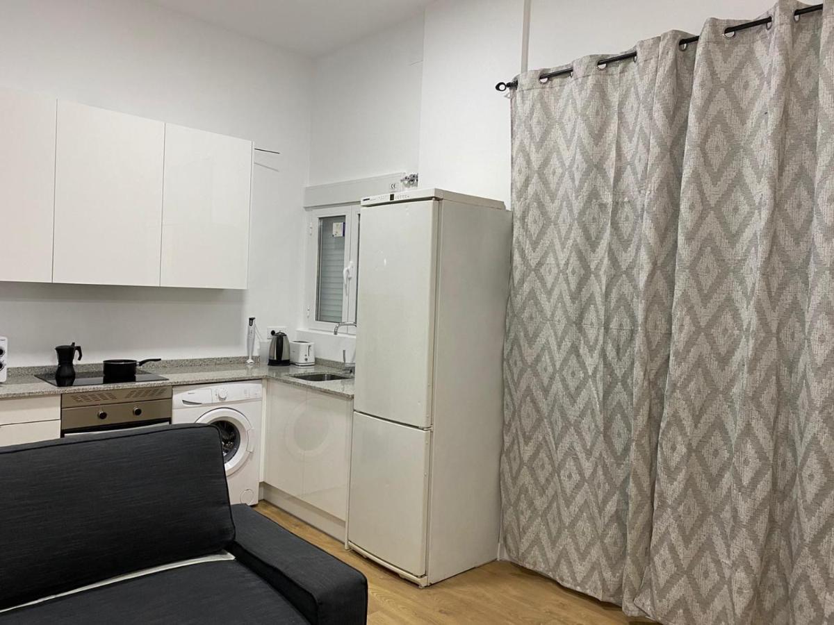 Aluche Aparment B Apartment Мадрид Екстериор снимка